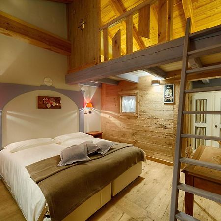 Hotel Les Plaisirs D'Antan Jovencan Habitación foto